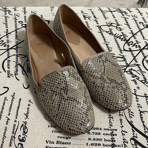 Snake skin loafers